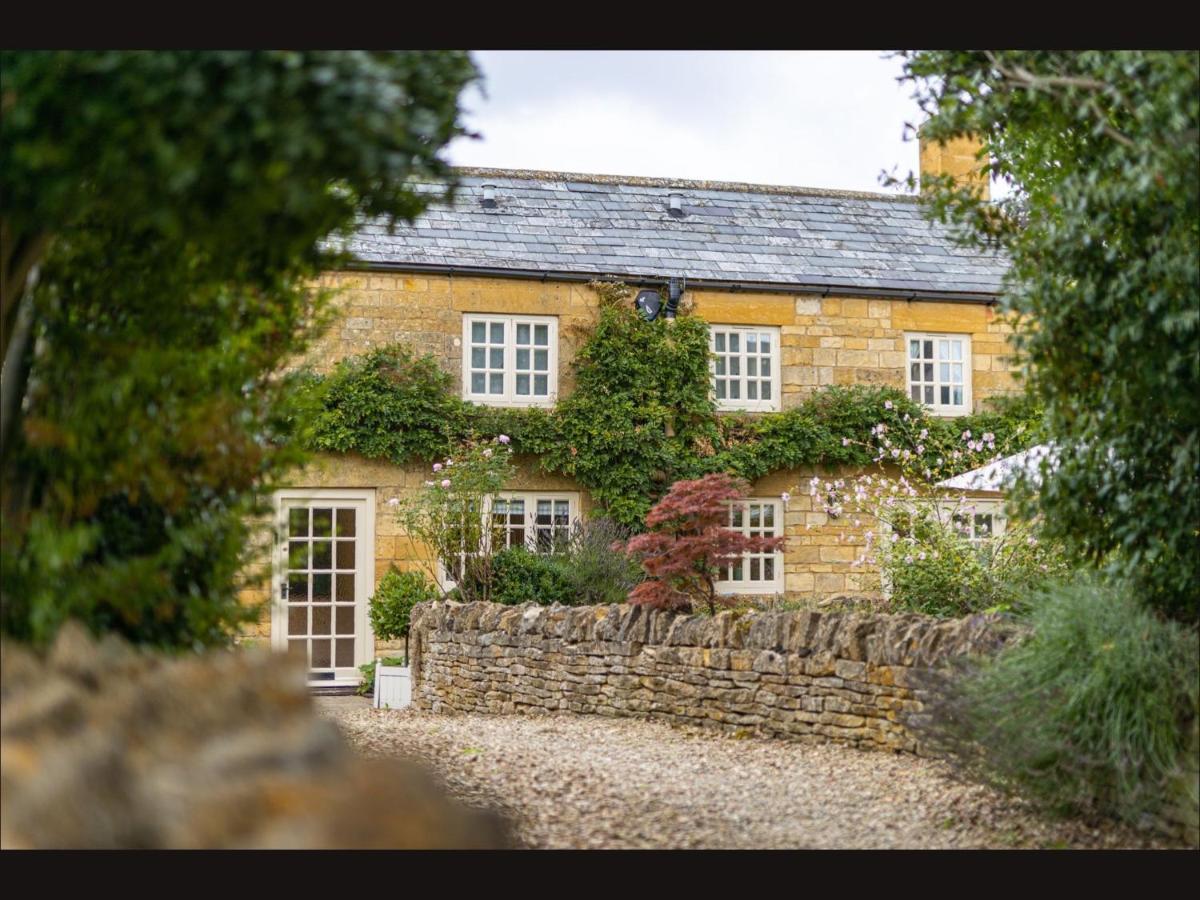Wisteria Cottage , Pretty Cotswold Cottage Close To Chipping Campden Weston Subedge Exterior foto
